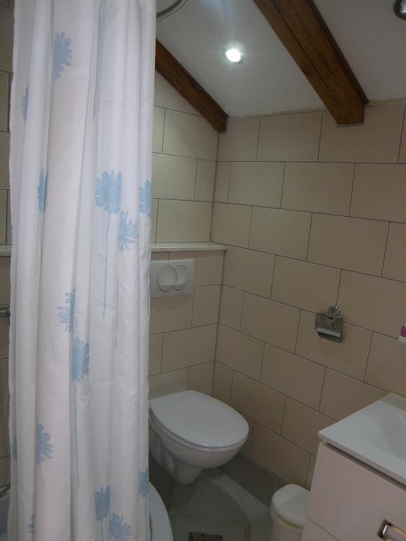 Apartman Kristina Primosten Bagian luar foto