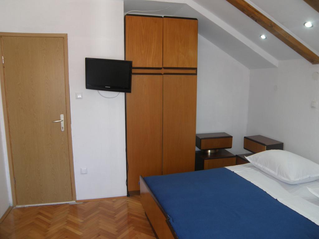 Apartman Kristina Primosten Bagian luar foto