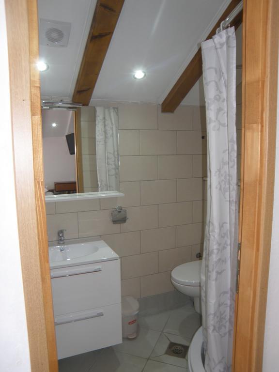 Apartman Kristina Primosten Bagian luar foto